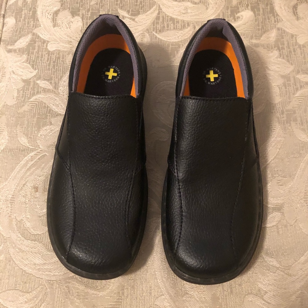 New Men's Dr. Martens Black Pebbled Leather, S 10